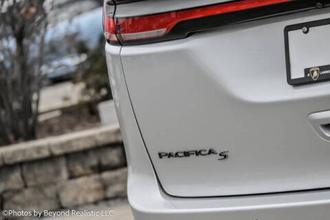 2024 Chrysler Pacifica Limited