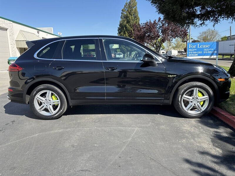 2017 Porsche Cayenne S E-Hybrid