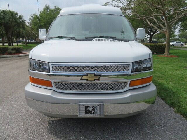 2010 Chevrolet Express LT 1500