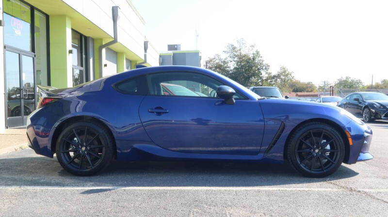 2024 Toyota GR86 Premium