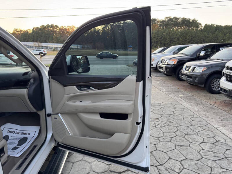 2018 Cadillac Escalade ESV Premium Luxury