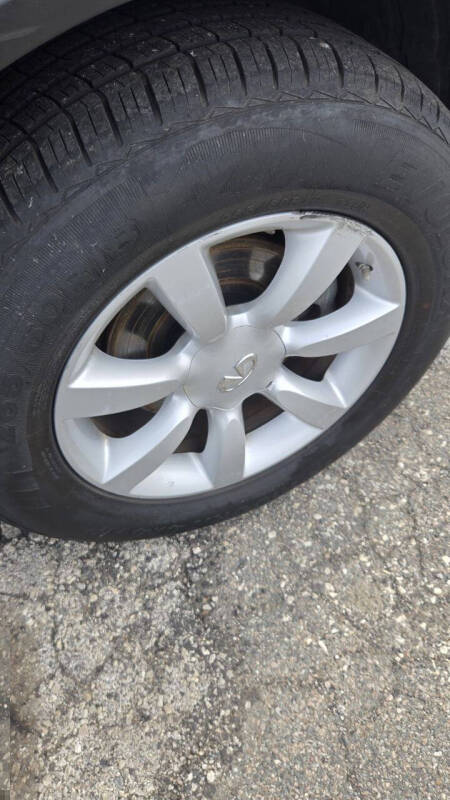2005 Infiniti FX35