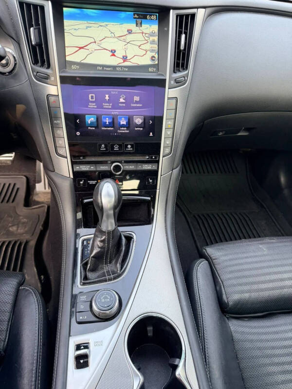2014 Infiniti Q50