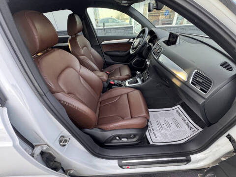 2018 Audi Q3 2.0T quattro Sport Premium Plus