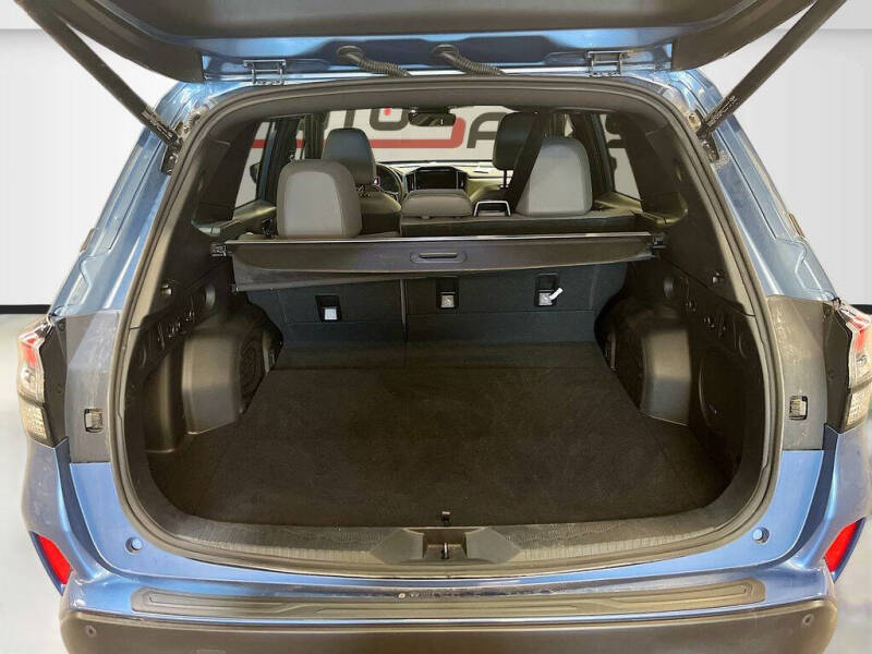 2025 Subaru Forester Limited