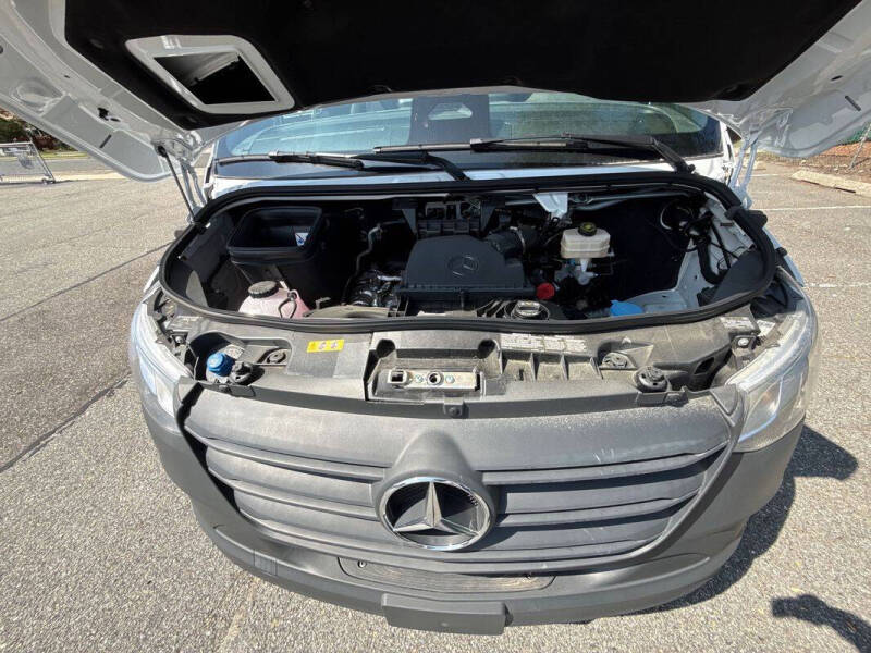 2025 Mercedes-Benz Sprinter 2500