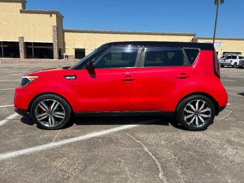 2017 Kia Soul +