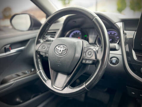 2021 Toyota Camry SE Nightshade