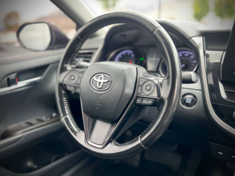 2021 Toyota Camry SE Nightshade