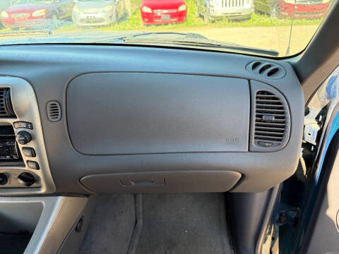 2001 Ford Explorer Sport