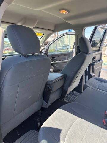 2017 RAM 1500 Express