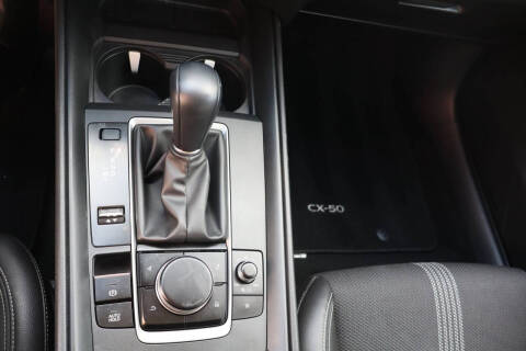 2024 Mazda CX-50 2.5 S Preferred
