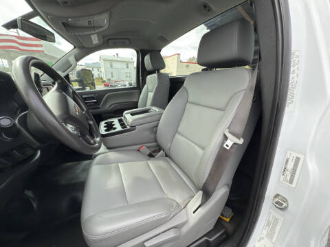 2021 Chevrolet Silverado 5500HD