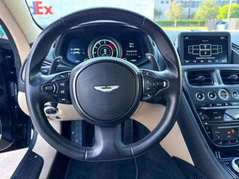 2019 Aston Martin DB11 Volante