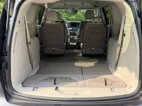 2019 Chrysler Pacifica Touring L