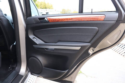 2009 Mercedes-Benz M-Class ML 320 BlueTEC