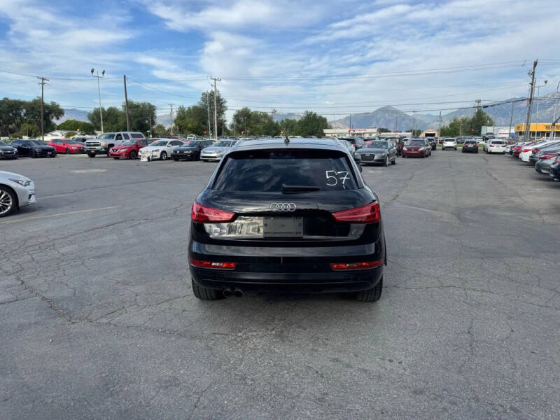 2017 Audi Q3 2.0T Premium