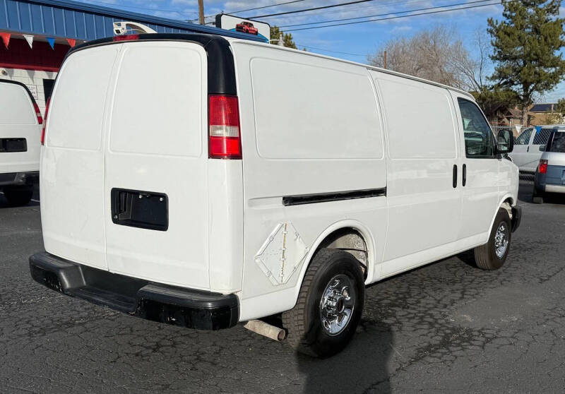 2012 GMC Savana 2500