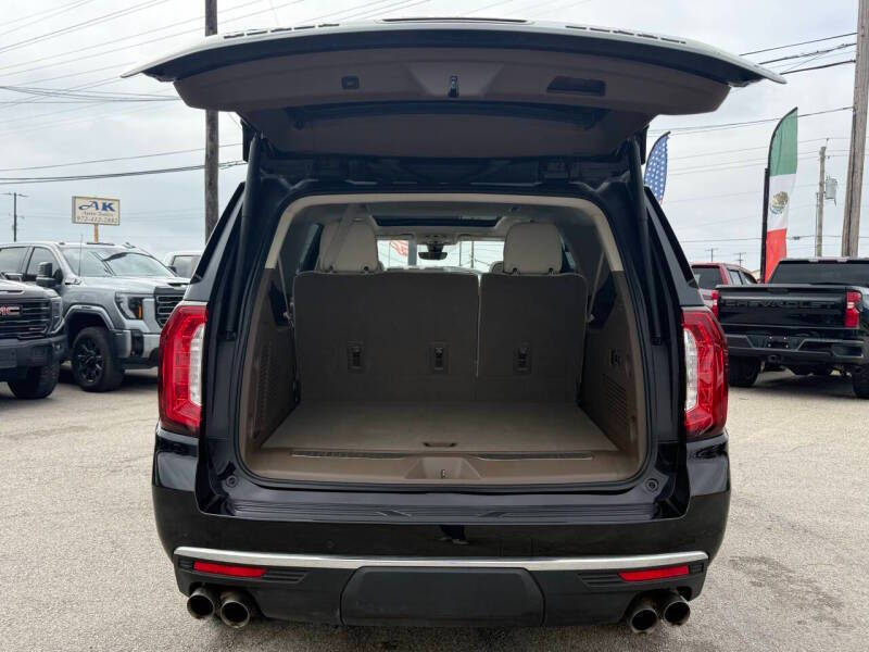 2022 GMC Yukon XL Denali