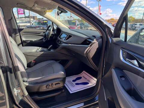 2020 Buick Enclave Essence