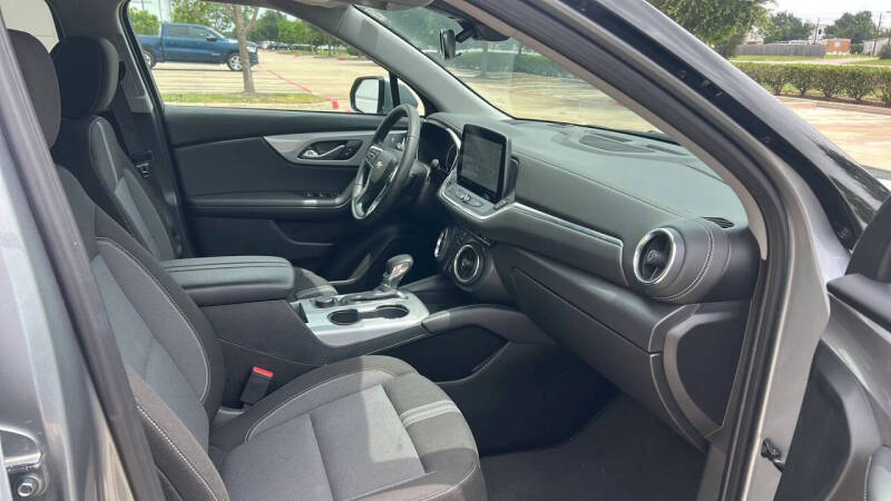 2025 Chevrolet Blazer LT