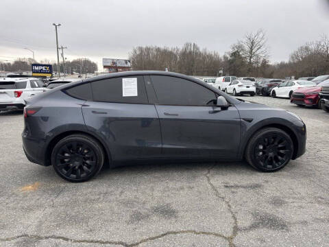 2024 Tesla Model Y Long Range
