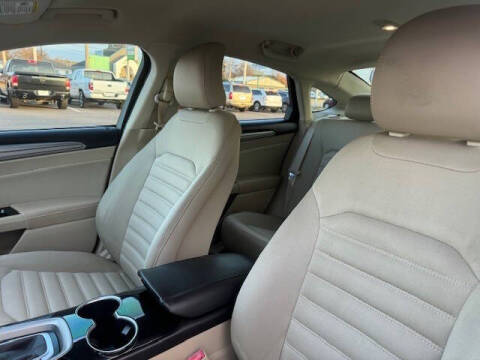 2015 Ford Fusion SE