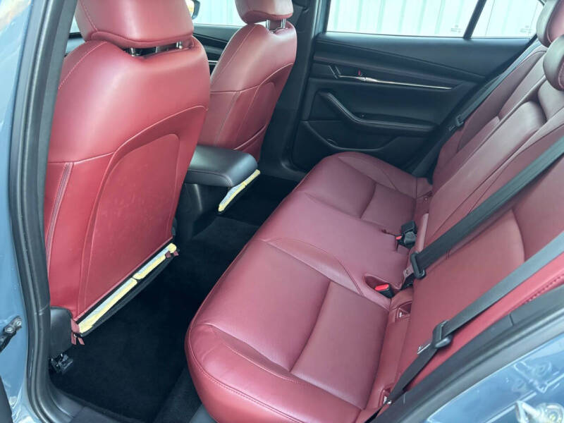 2025 Mazda Mazda3 Sedan 2.5 S Carbon Edition