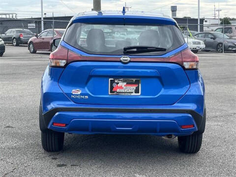 2025 Nissan Kicks Play S