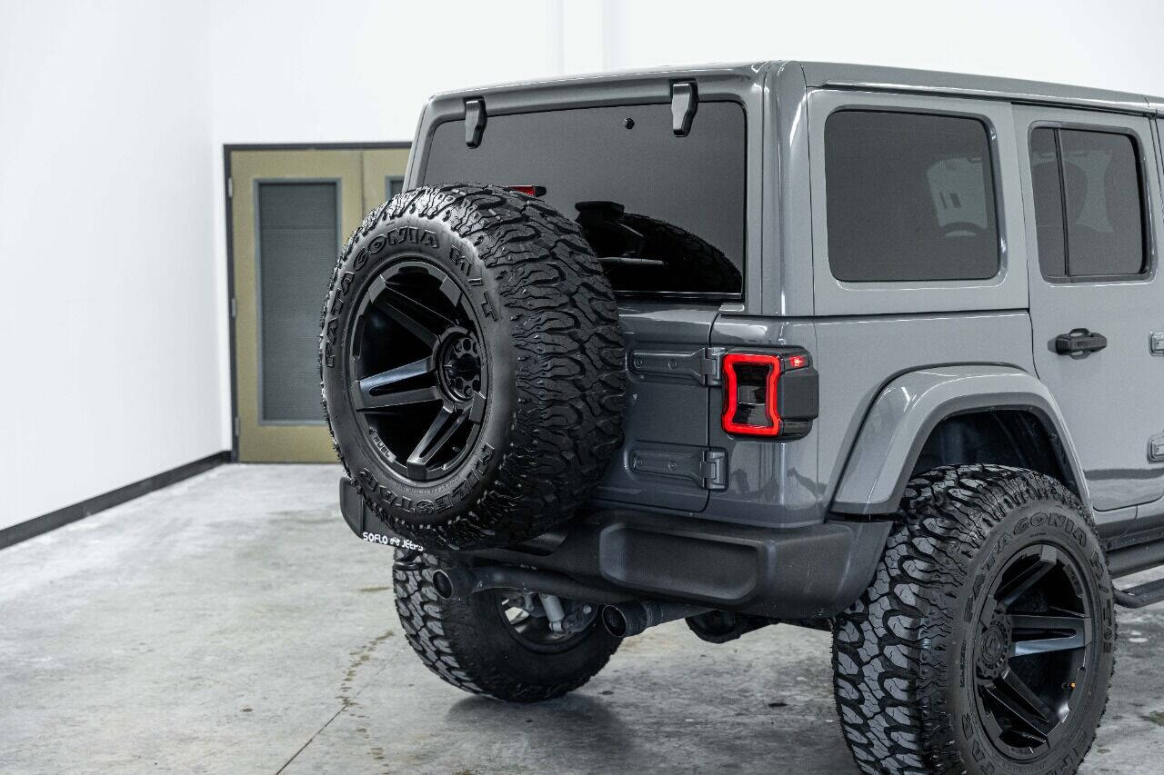 2020 JEEP Wrangler SUV / Crossover - $47,999