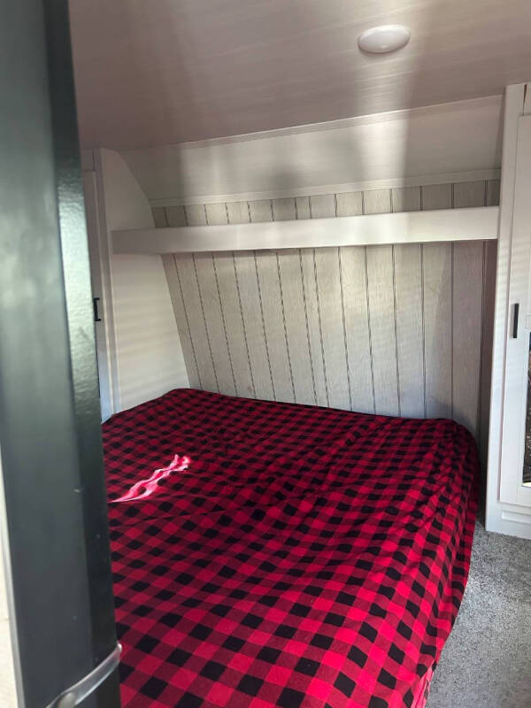2022 Keystone Hideout