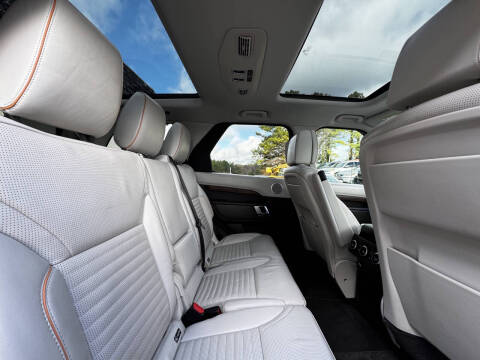 2017 Land Rover Discovery HSE Luxury