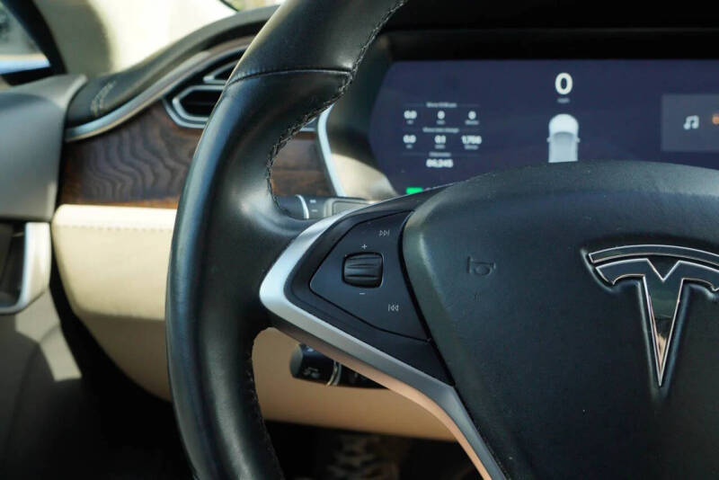 2017 Tesla Model S