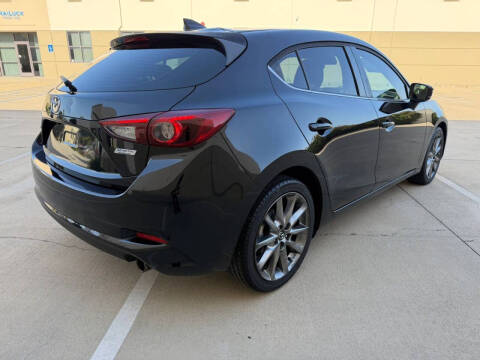 2018 Mazda MAZDA3 Grand Touring