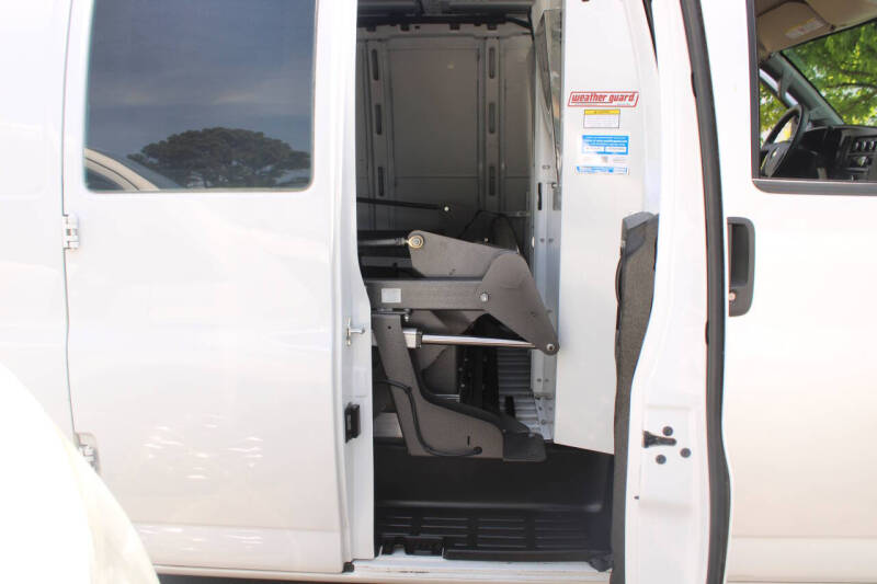 2019 Chevrolet Express 2500