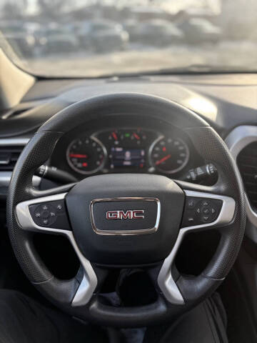 2021 GMC Acadia SLE