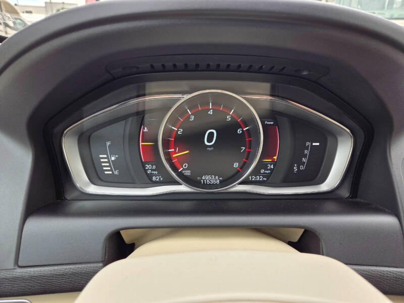 2015 Volvo XC60 T5 Premier