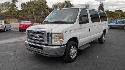 2011 Ford E-Series E-350 SD XLT