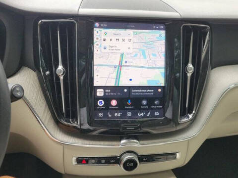 2024 Volvo XC60 Recharge T8 Plus Dark Theme