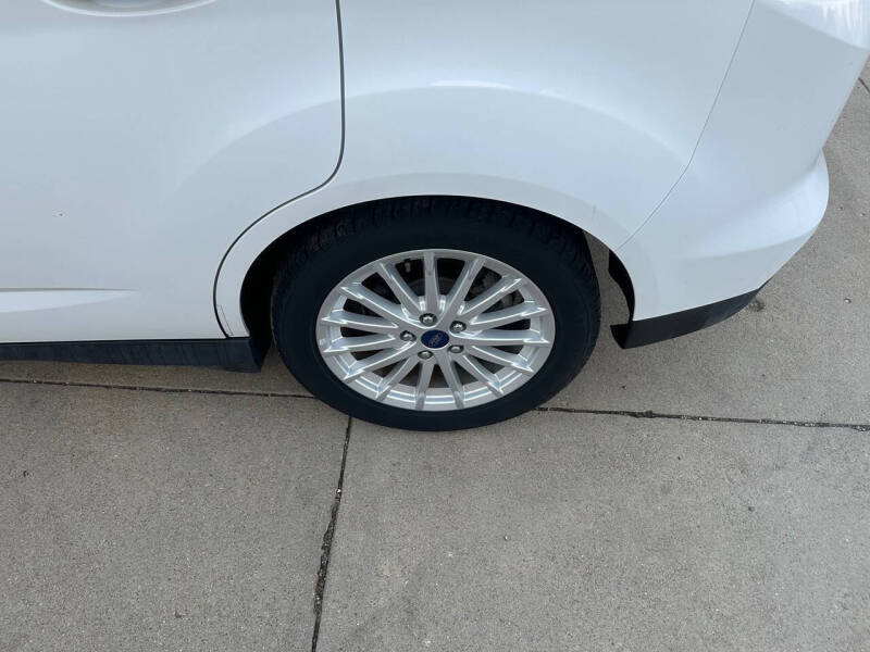 2016 Ford C-MAX Hybrid SE