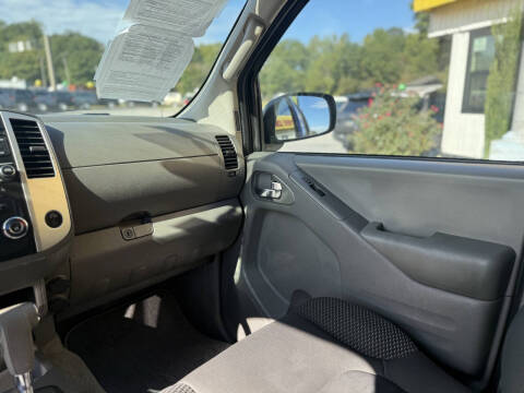 2015 Nissan Frontier Desert Runner