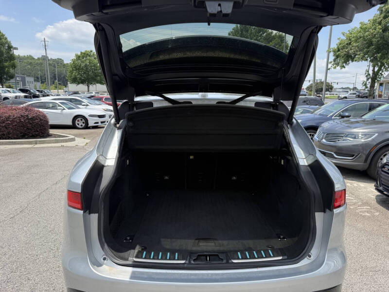 2019 Jaguar F-PACE S