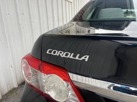 2013 Toyota Corolla LE