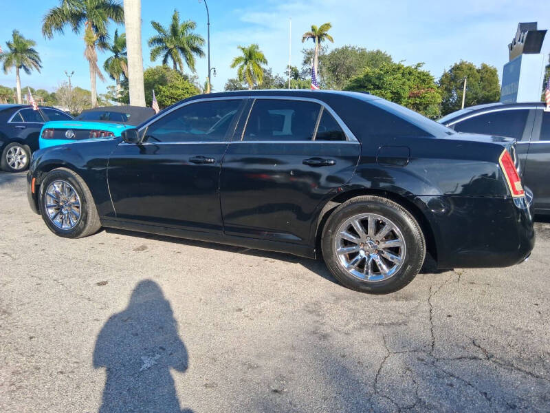 2014 Chrysler 300