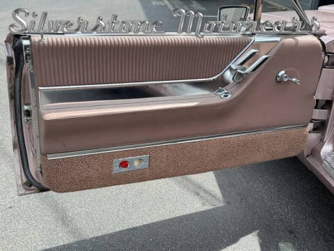 1964 Ford Thunderbird