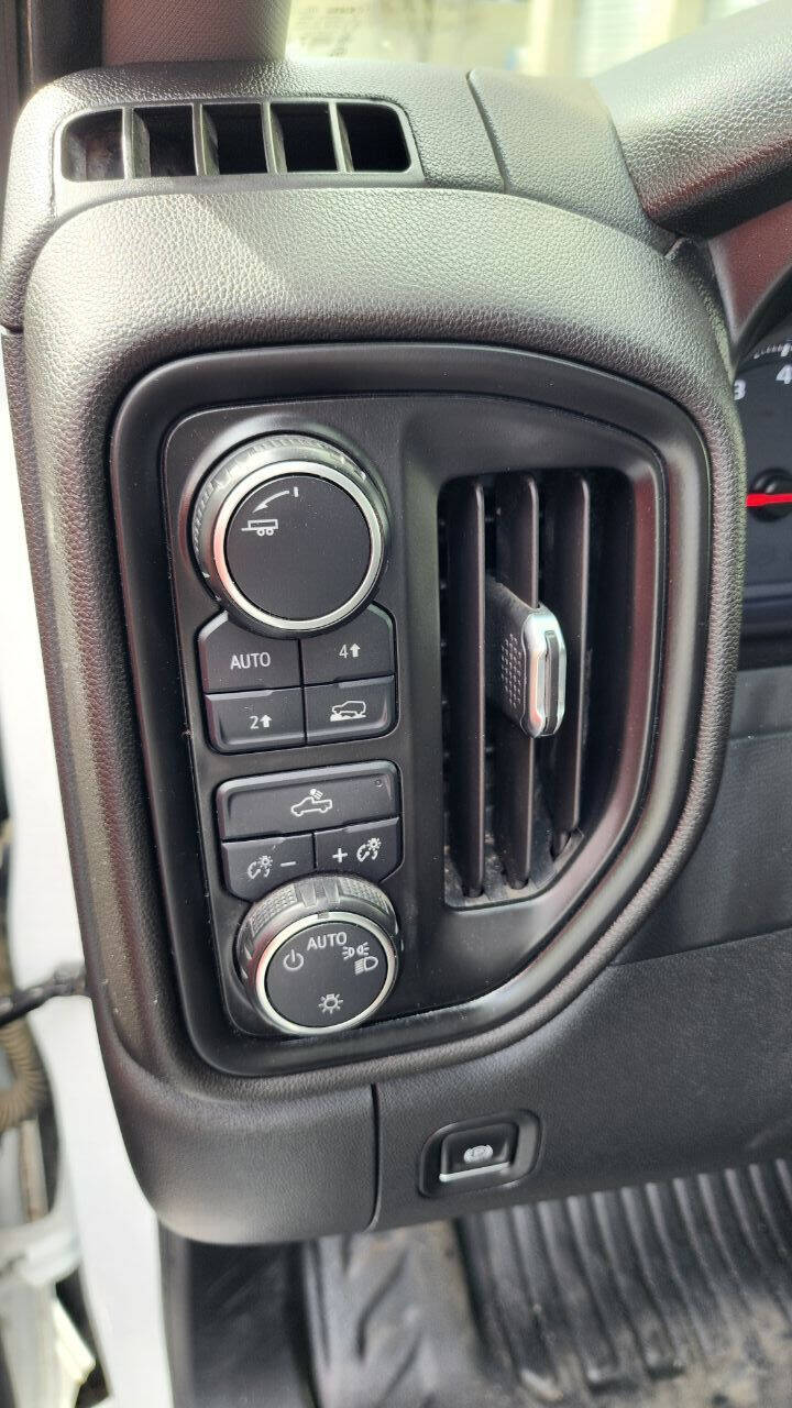 2020 CHEVROLET Silverado Pickup - $19,990