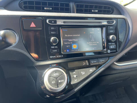 2016 Toyota Prius c