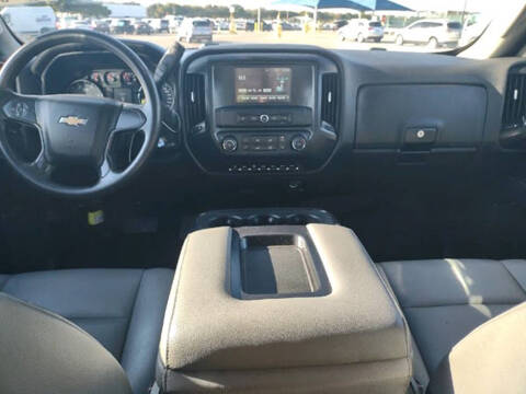 2023 Chevrolet Silverado 5500HD