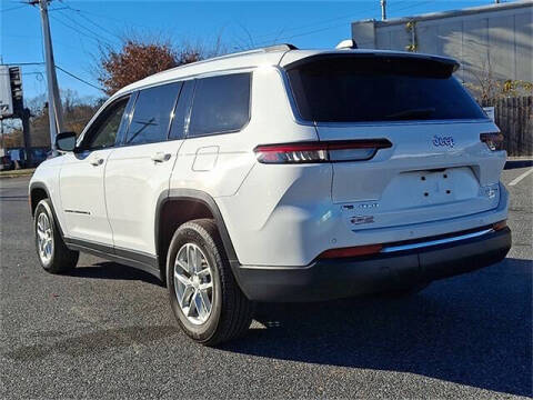 2023 Jeep Grand Cherokee L Laredo