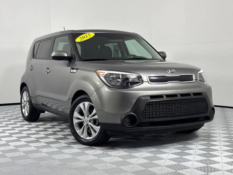 2015 Kia Soul + photo 2